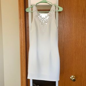 White bodycon dress